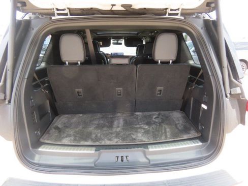 Used 2023 Lincoln Navigator Black Label AWD/4WD image 12