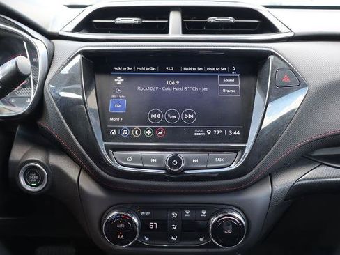 Used 2021 Chevrolet TrailBlazer RS w/ Convenience Package FWD image 6