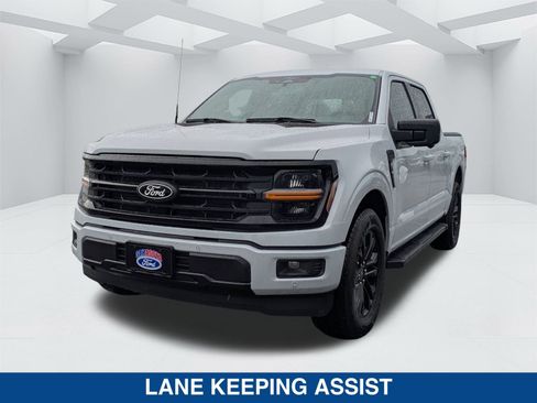 New 2025 Ford F150 XLT w/ Equipment Group 302A MID image 8