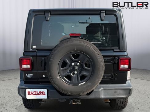 Used 2020 Jeep Wrangler Unlimited Sport AWD/4WD image 5