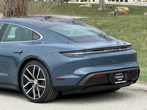 New 2026 Porsche Taycan 4S AWD/4WD image 9