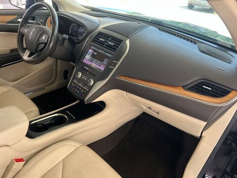 Used 2015 Lincoln MKC FWD w/ Equipment Group 102A Reserve image 22