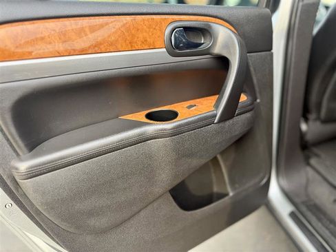 Used 2012 Buick Enclave Premium image 43