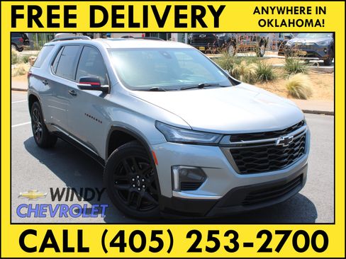 Used 2023 Chevrolet Traverse Premier w/ Redline Edition FWD image 1