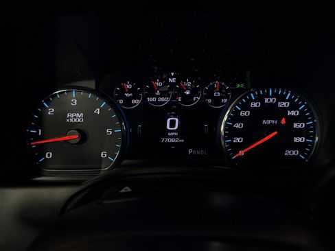 Used 2019 Chevrolet Tahoe Premier AWD/4WD image 13