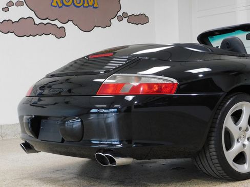 Used 2004 Porsche 911 Carrera RWD image 82