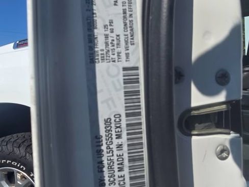 Used 2023 RAM 2500 Laramie AWD/4WD image 22