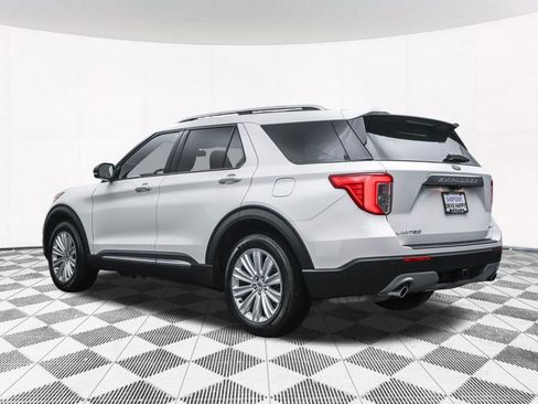 Used 2022 Ford Explorer Limited w/ Limited Technology Package image 37