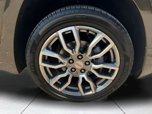 Used 2023 GMC Terrain Denali image 46