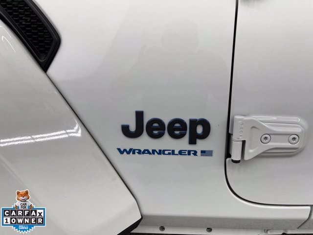 Used 2024 Jeep Wrangler Unlimited w/ Convenience Group AWD/4WD image 5