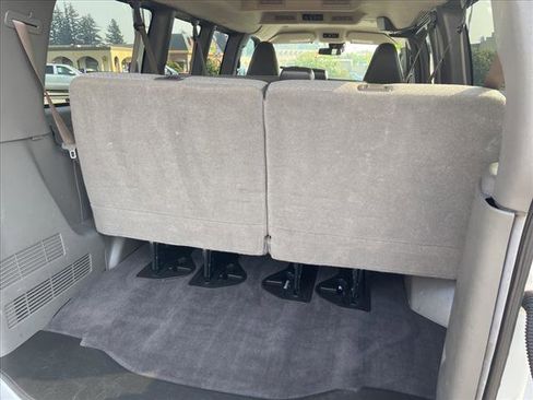 Used 2019 Chevrolet Express 3500 LT w/ LT Preferred Equipment Group RWD image 6