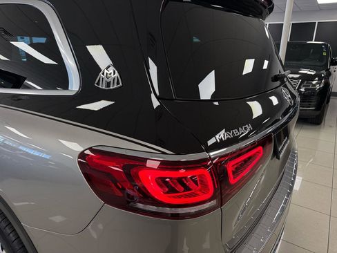 Used 2020 Mercedes-Benz GLS 450 4MATIC image 27