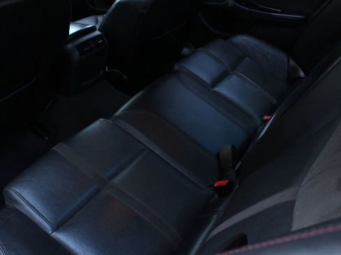 Used 2014 Chevrolet SS RWD image 22