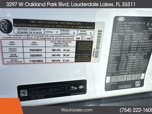 Used 2017 Land Rover Discovery HSE AWD/4WD image 85