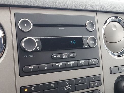 Used 2016 Ford F250 XLT w/ XLT Value Package image 19