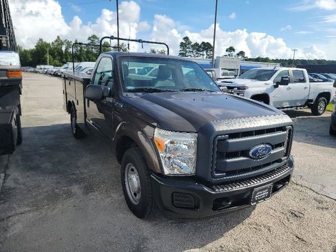 Used 2015 Ford F250 XL RWD image 2