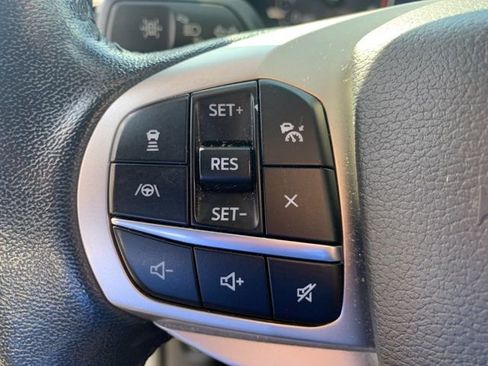 Used 2021 Ford Explorer Limited w/ Equipment Group 301A image 29