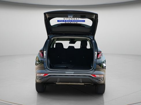 Certified 2024 Hyundai Tucson SEL AWD/4WD image 10