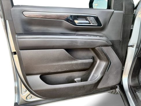 Certified 2025 Chevrolet Tahoe Z71 AWD/4WD image 23