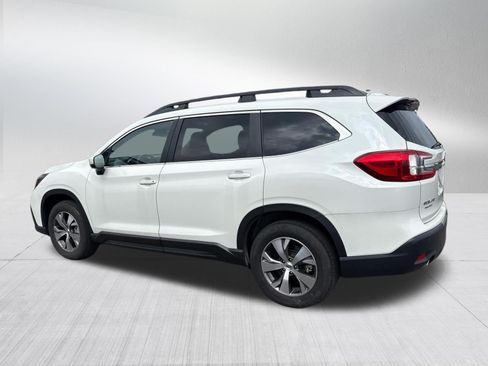 Used 2025 Subaru Ascent Premium AWD/4WD image 14