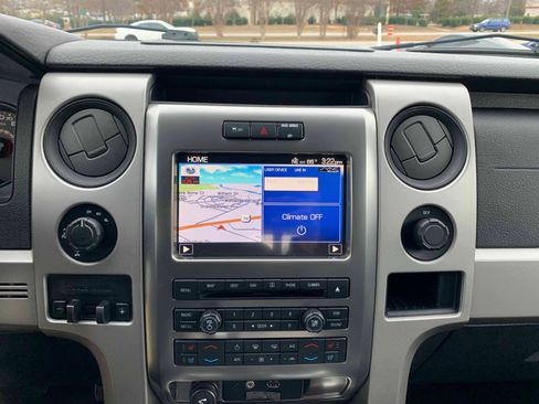 Used 2012 Ford F150 Raptor w/ Raptor Luxury Pkg image 19