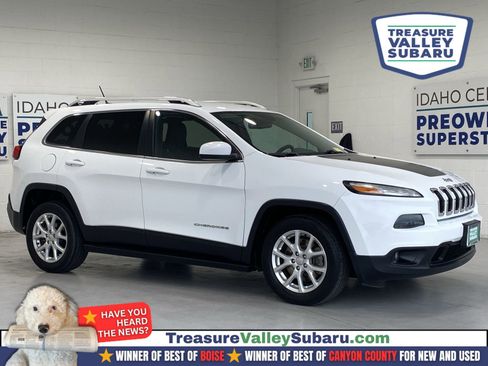Used 2015 Jeep Cherokee Latitude FWD image 1