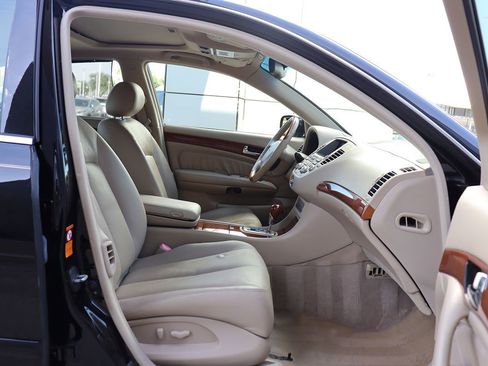 Used 2004 INFINITI Q45 Premium image 28