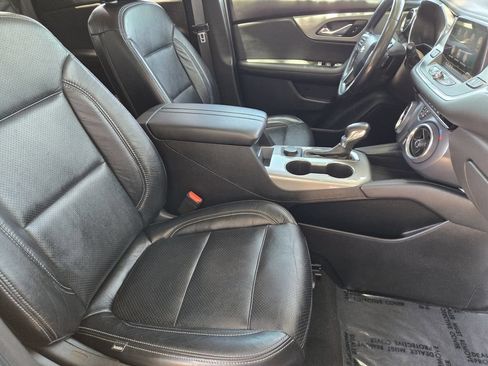 Used 2020 Chevrolet Blazer LT FWD image 14