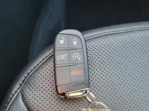 Used 2024 Jeep Compass Trailhawk w/ Trailhawk Elite Group image 39