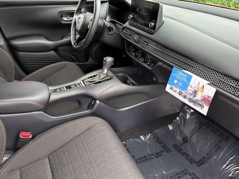 Certified 2024 Honda HR-V Sport image 20