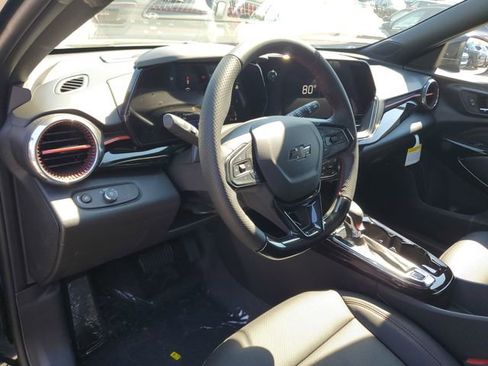 New 2026 Chevrolet Trax RS w/ Driver Confidence Package FWD image 19