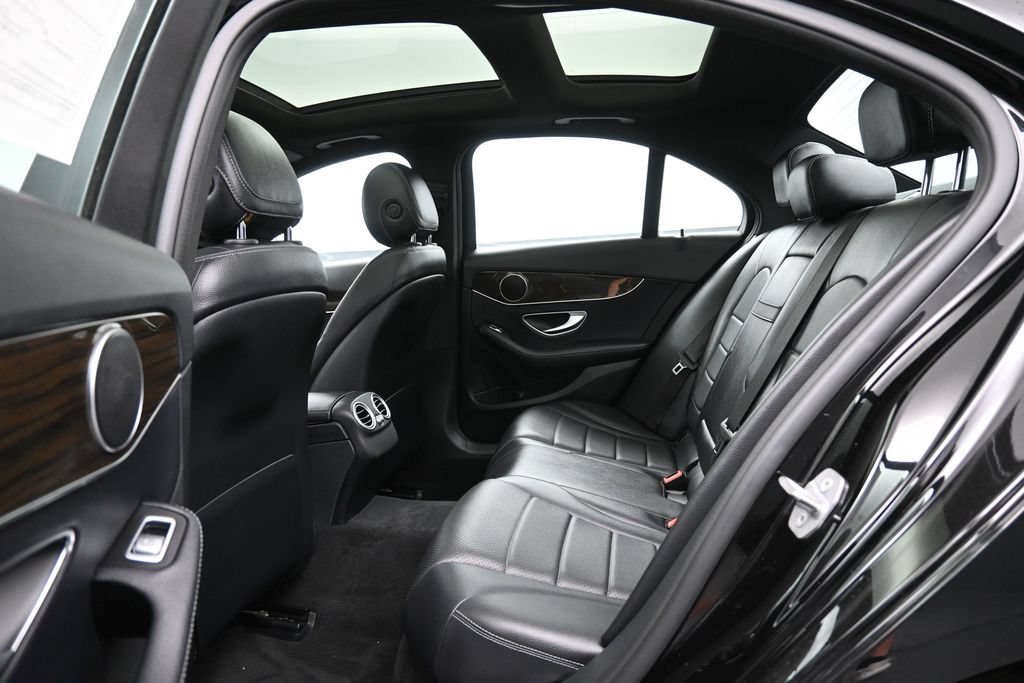 Used 2018 Mercedes-Benz C 300 4MATIC Sedan image 27