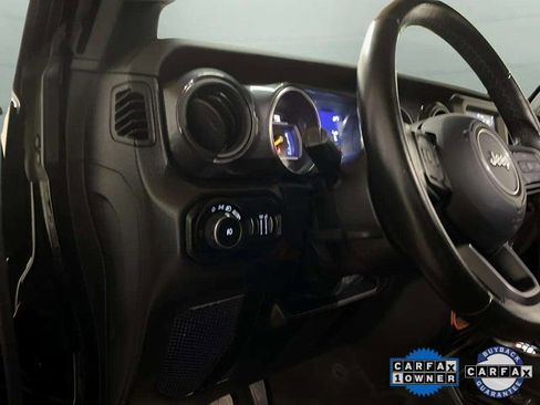 Used 2021 Jeep Wrangler Unlimited Sport image 30