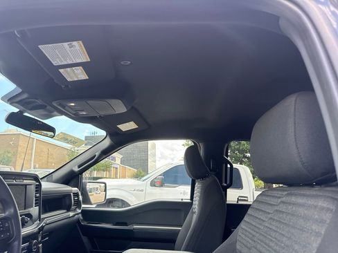 Used 2022 Ford F150 XL w/ STX Appearance Package RWD image 9