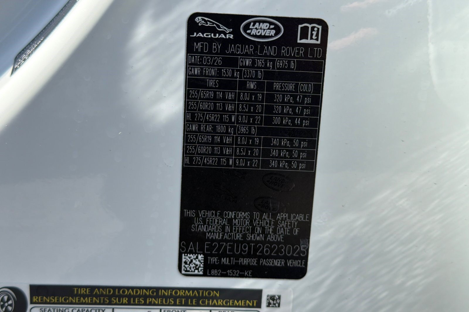 New 2026 Land Rover Defender 110 X-Dynamic SE AWD/4WD image 23