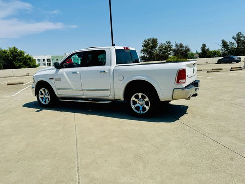 Used 2017 RAM 1500 Laramie w/ Convenience Group image 15