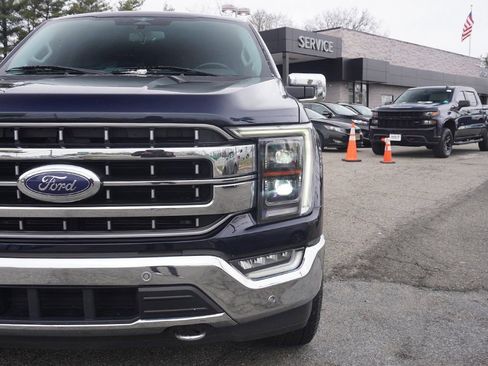 Used 2023 Ford F150 Lariat w/ Equipment Group 502A High AWD/4WD image 17