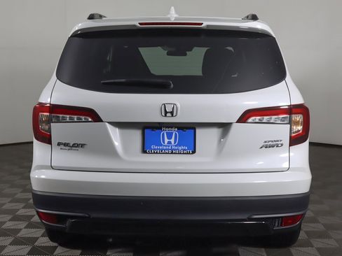 Used 2022 Honda Pilot Sport image 13
