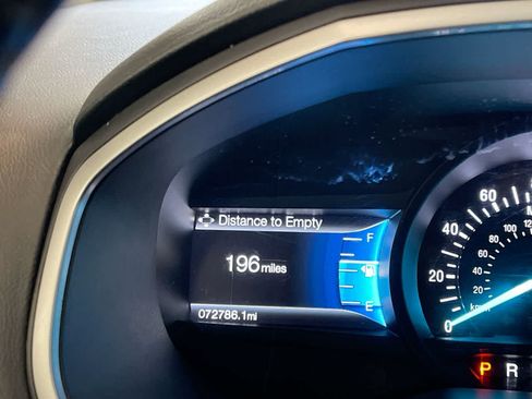 Used 2018 Ford Edge SEL w/ Canadian Touring Package AWD/4WD image 15