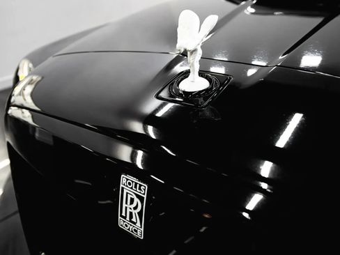 Used 2021 Rolls-Royce Cullinan AWD/4WD image 16