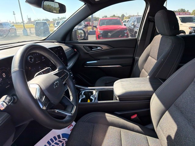 Used 2025 Chevrolet Traverse LT w/ Midnight/Sport Edition FWD image 21