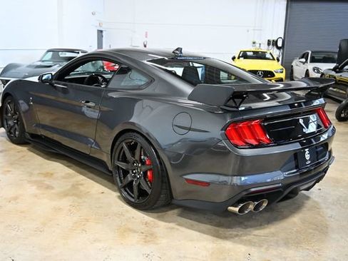 Used 2020 Ford Mustang Shelby GT500 w/ Carbon Fibre Track Pack image 10