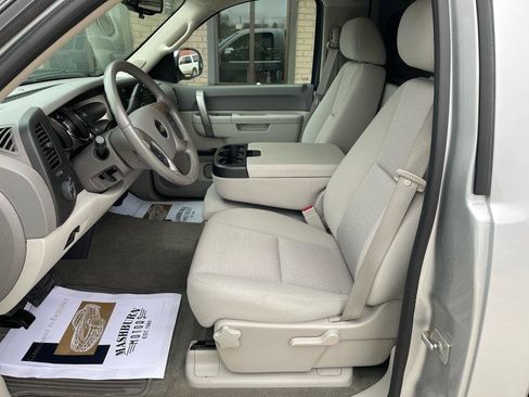 Used 2012 Chevrolet Silverado 1500 LT w/ Chrome Essentials Package image 23