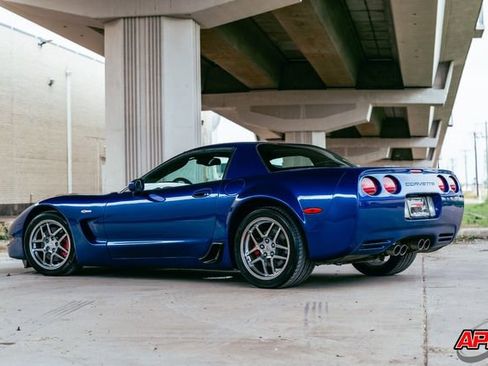 Used 2003 Chevrolet Corvette Z06 w/ Memory Package, 3 Drivers image 5
