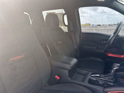 Used 2024 Nissan Frontier Pro-X RWD image 30