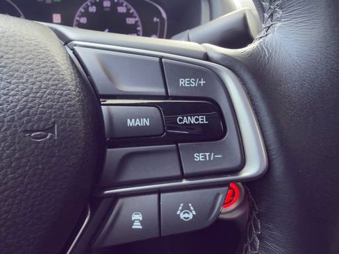 Used 2019 Honda Accord Sport image 28