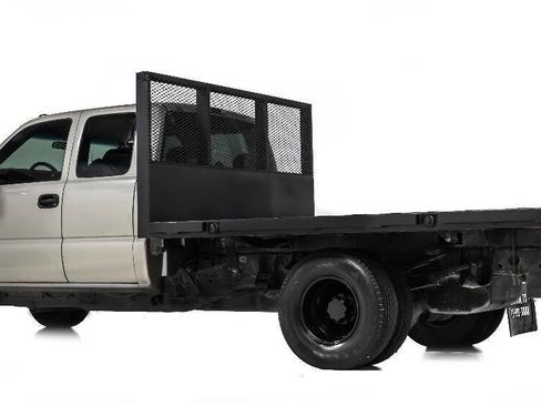 Used 2002 Chevrolet Silverado 3500 4X2 4dr Extended Cab image 4