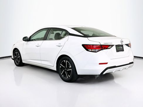 Used 2024 Nissan Sentra SV image 5