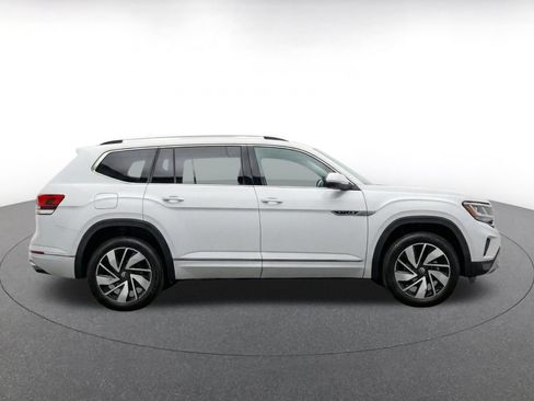 Used 2026 Volkswagen Atlas SE FWD image 10