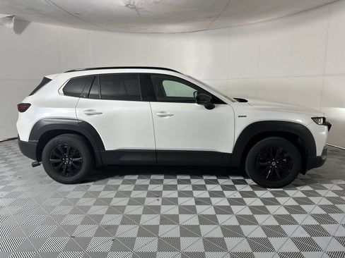 Used 2025 MAZDA CX-50 AWD 2.5 Hybrid w/ Premium Pkg image 9